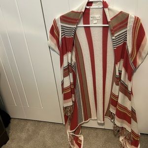 Short sleeved cardigan